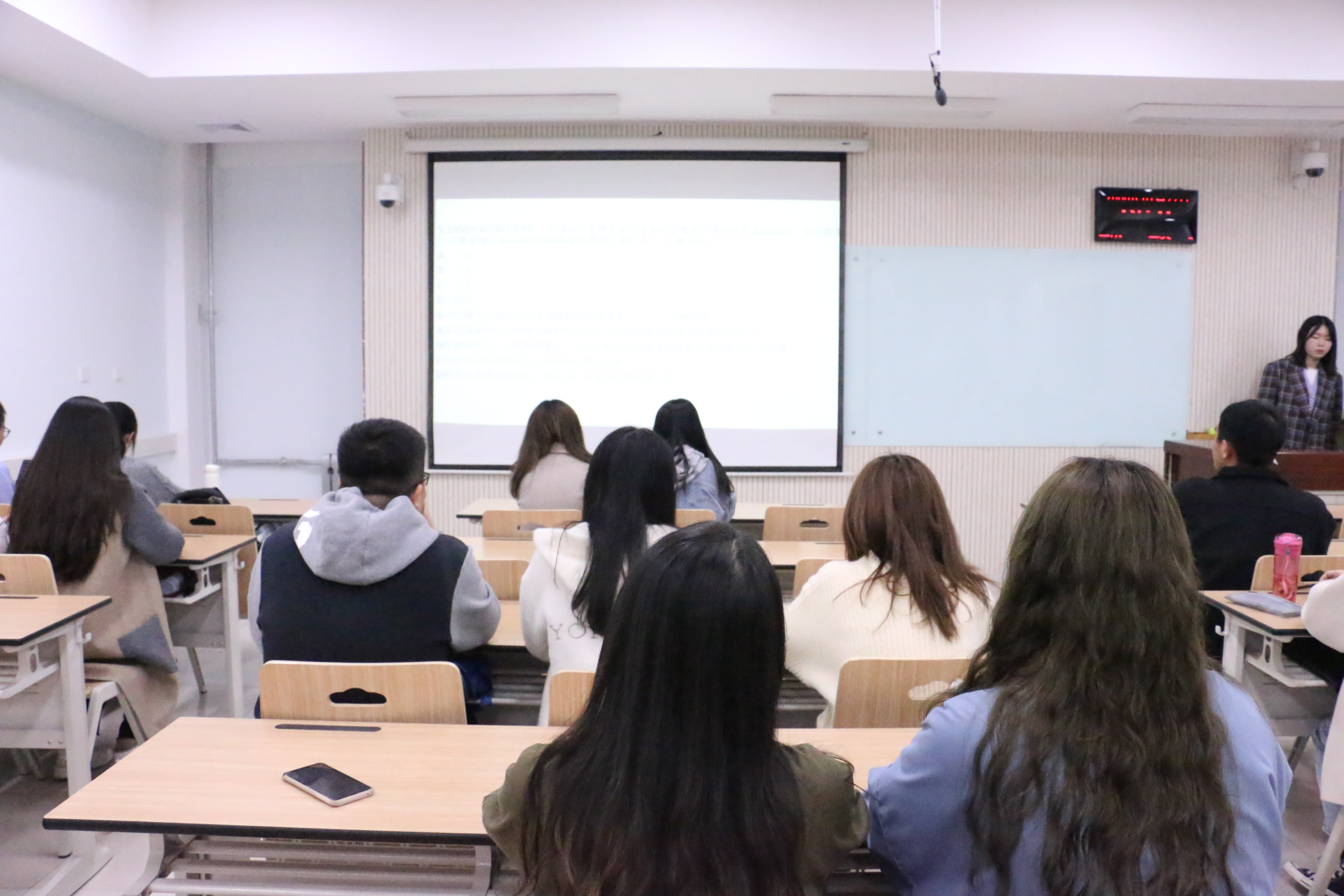 4aaa7c9b8c2f47b0838b72b56c44e57b.jpg 4aaa7c9b8c2f47b0838b72b56c44e57b.jpg