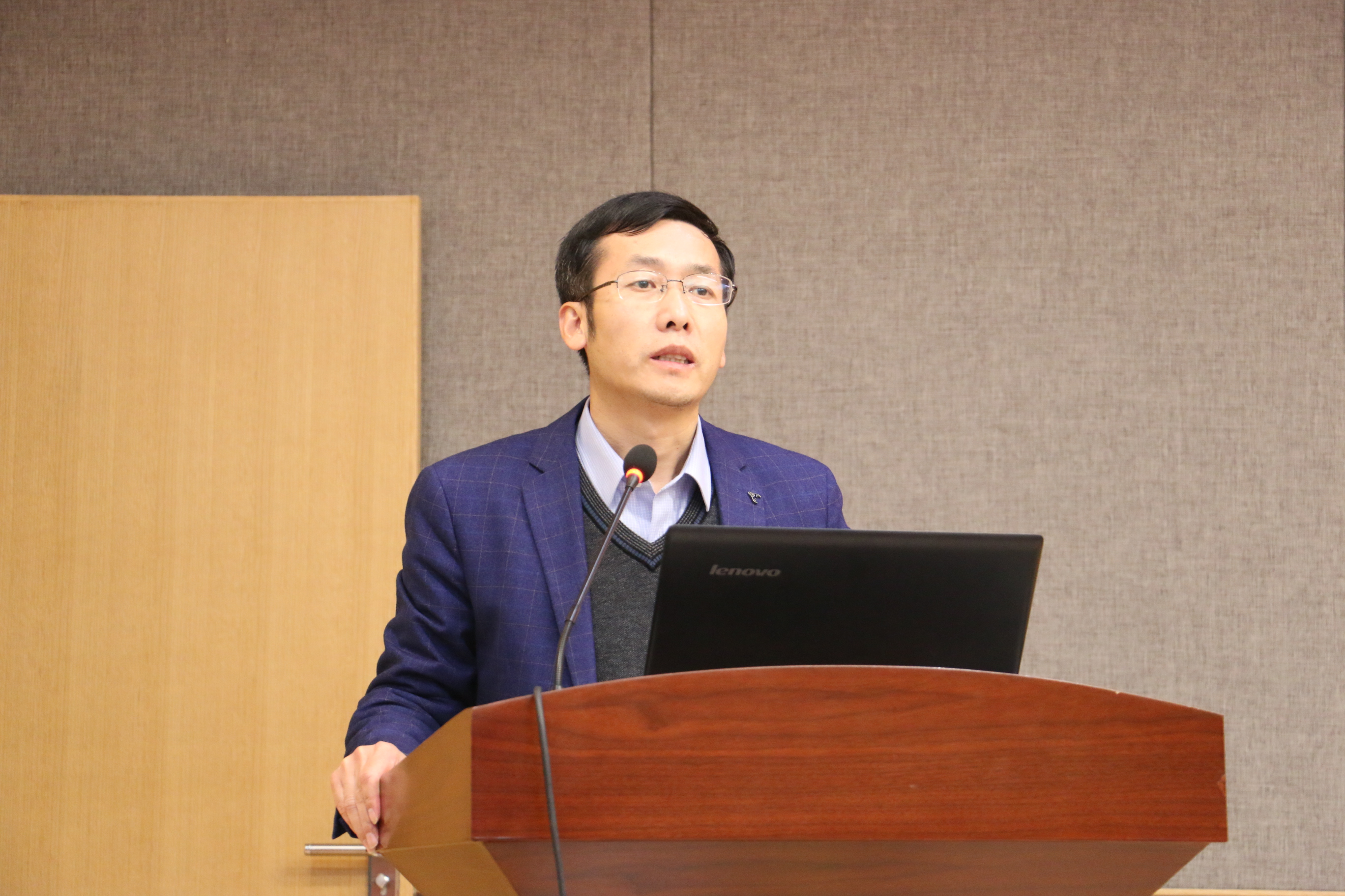 de890b42d97447a287a043af217570b5.jpg de890b42d97447a287a043af217570b5.jpg