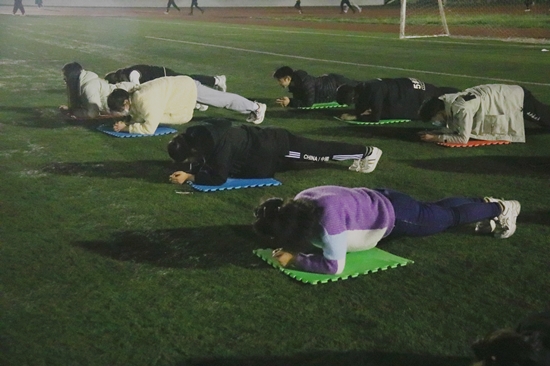 b560c79d35f54b7cb6eef371bc55da5e.jpg b560c79d35f54b7cb6eef371bc55da5e.jpg