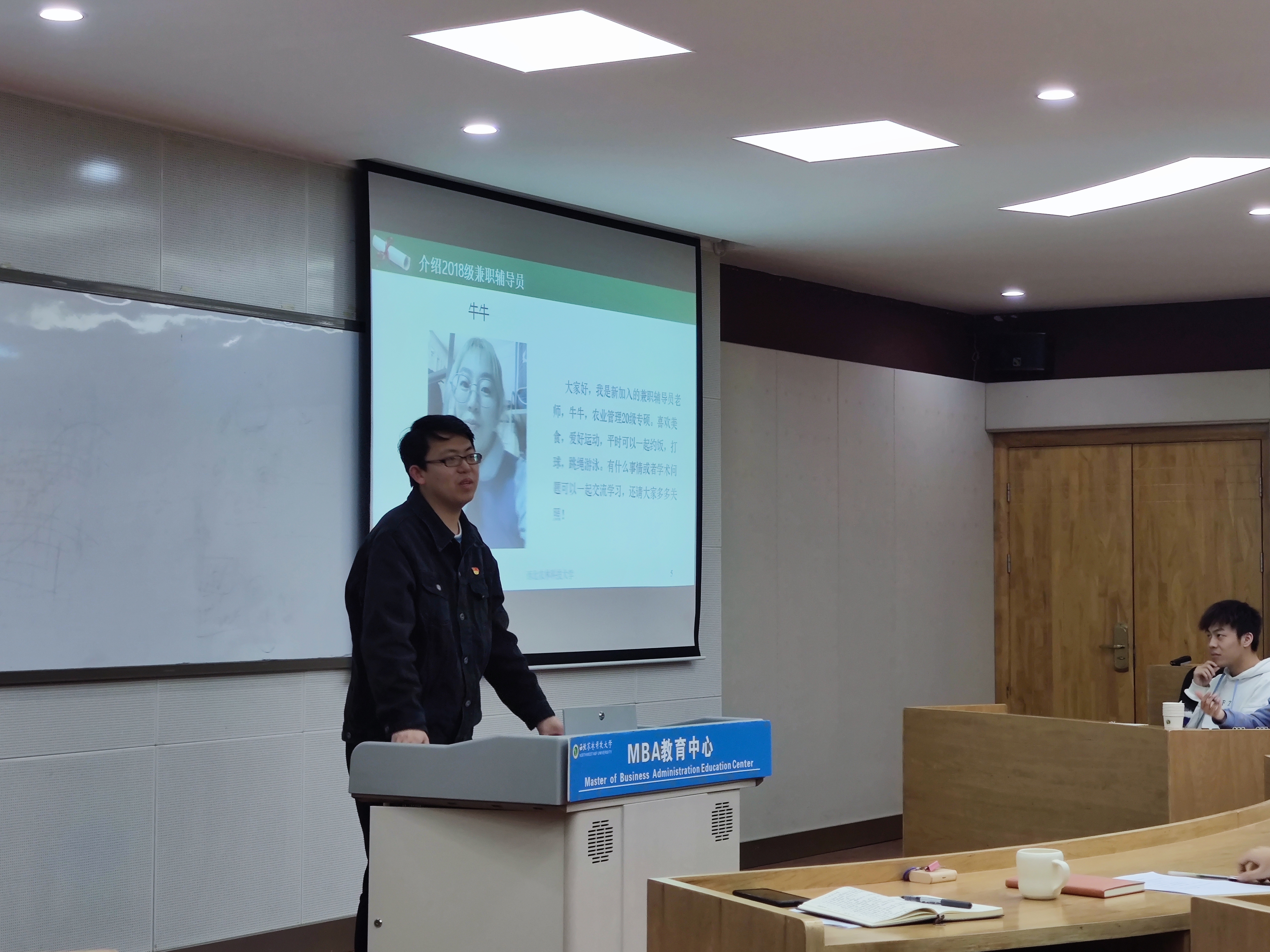 8c702c44e9ab457cb8a51654e6a7d4c8.jpg 8c702c44e9ab457cb8a51654e6a7d4c8.jpg