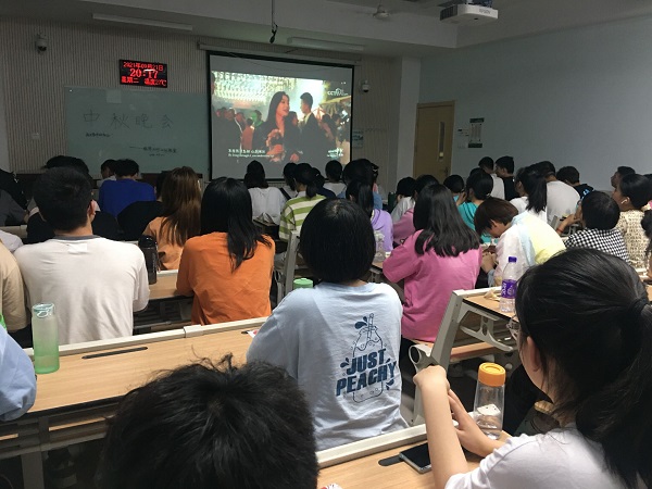 30e35be9b60b43f6a21ae691517d34a4.png 照片.png