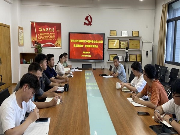 8c4cbc5bf3e24d80a44ca1d83584734f.jpg 1.jpg